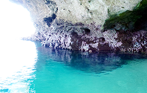 青の洞窟